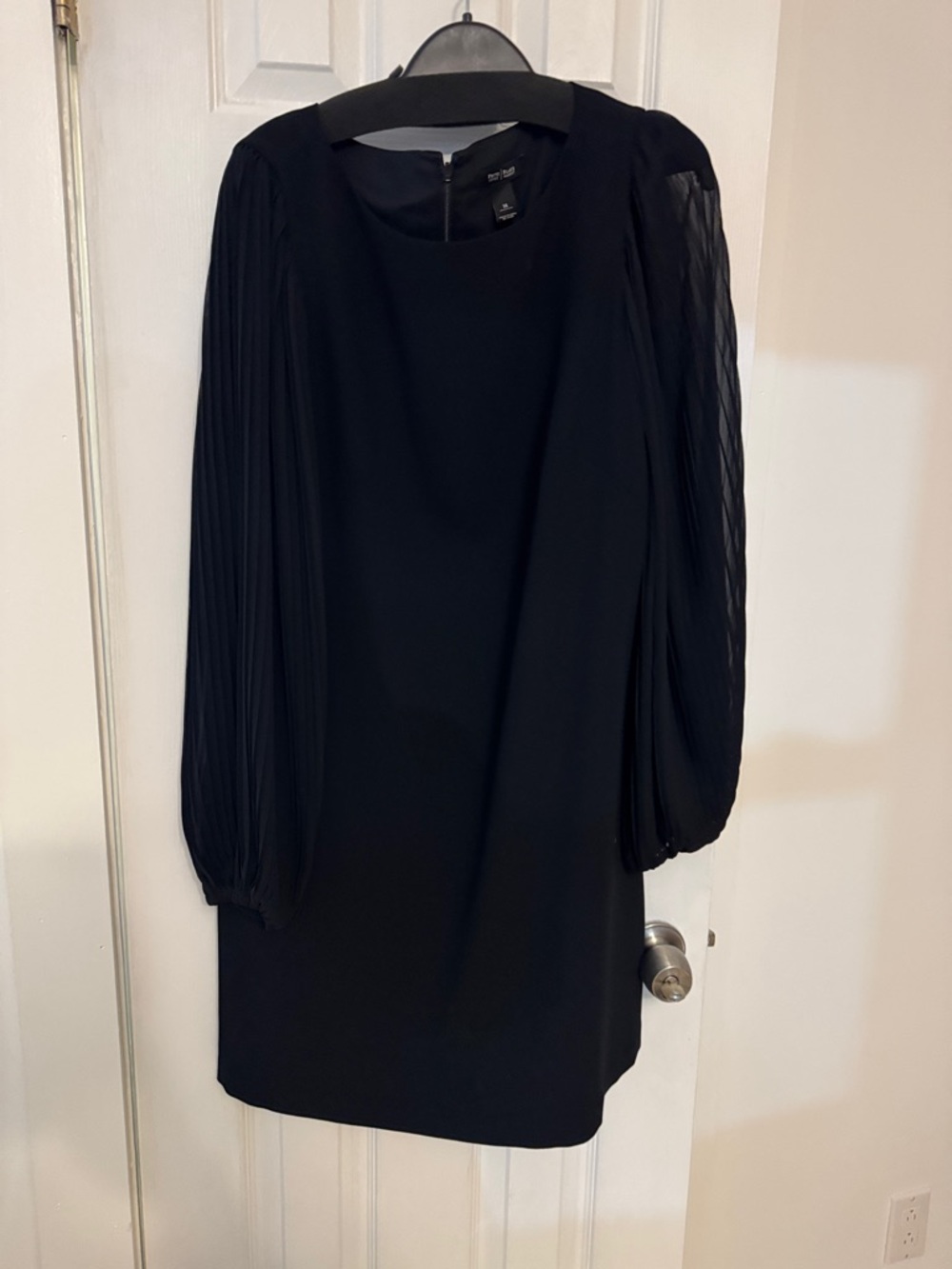 White House Black Market Black Long-Sleeve Pleated-Sleeve Shift Dress